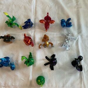 Bakugan Spin Master Lot Of 13 Figures B300 B700 Battle Brawlers Battle Planet
